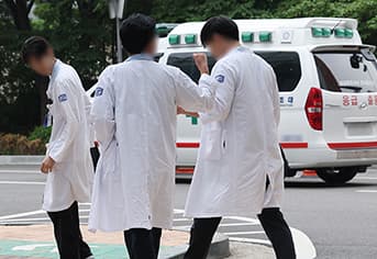 지역과 필수 의료 살린다, 늘어나는 의사 모두 지역의사제 배치