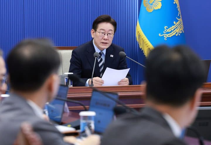 추경, 현금 아닌 지역화폐로…취약계층·소상공인 동시 지원 구조 짠다