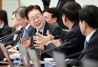 노동절 63년 만에 전 국민 공휴일 지정