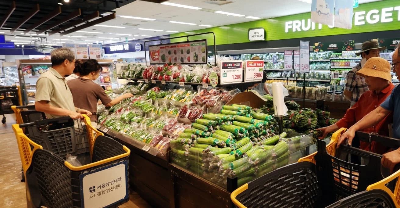 9월 소비자물가 2.9%…석유류 14.8%↑, 가공식품·내구재 상승폭 확대