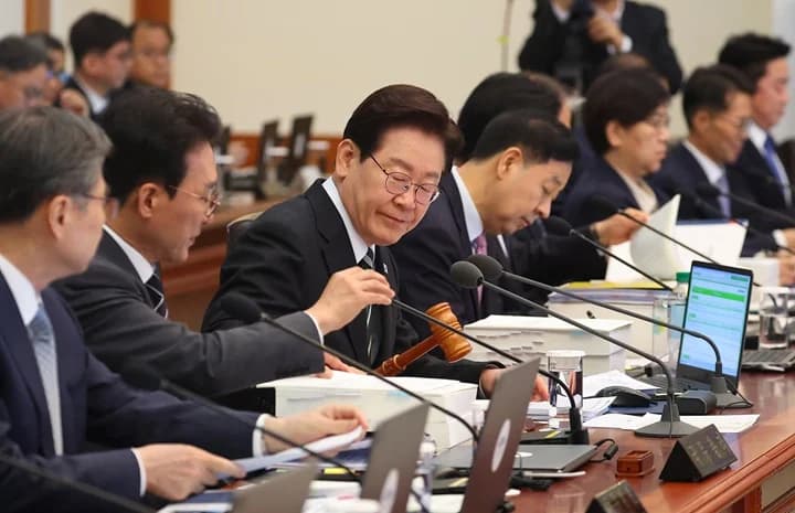 고유가 피해지원금, 화물차·농민 지원 확대