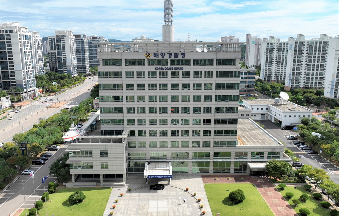 해양경찰, 여름 휴가철 수상레저 안전사고 예방 총력… 법규 강화 및 현장 중심 관리 집중