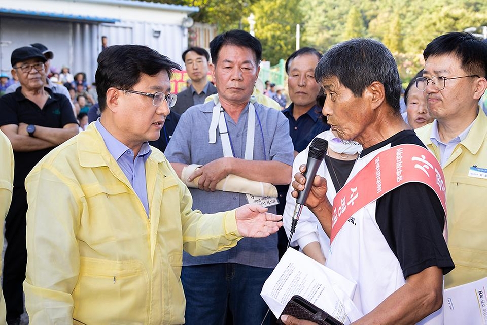 갈등으로 얼룩진 댐 건설, 지역 사회의 목소리는 어디에?