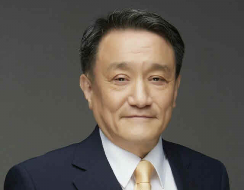 주한명예영사단 운영의 어려움 해결: 조동성 신임 단장 선임으로 새로운 도약 기대