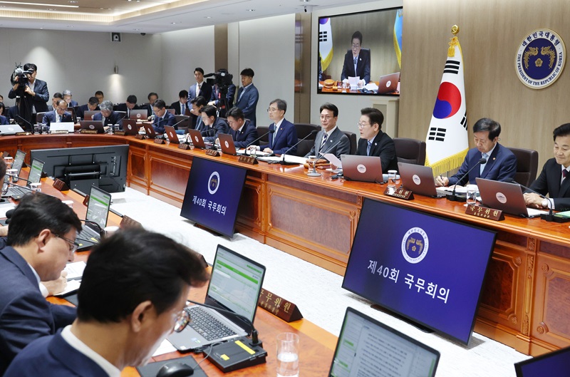 1%대 추락한 잠재성장률, ‘반짝 효과’ 넘어선 해법 시급