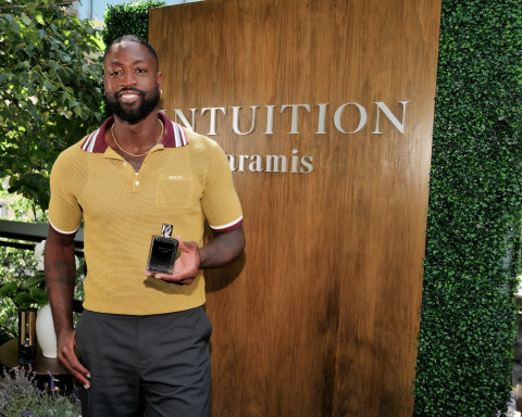 ARAMIS, Dwyane Wade와 함께 '직관'을 발매하며 뉴욕 패션위크에서 향수 시장의 새로운 지평을 열다