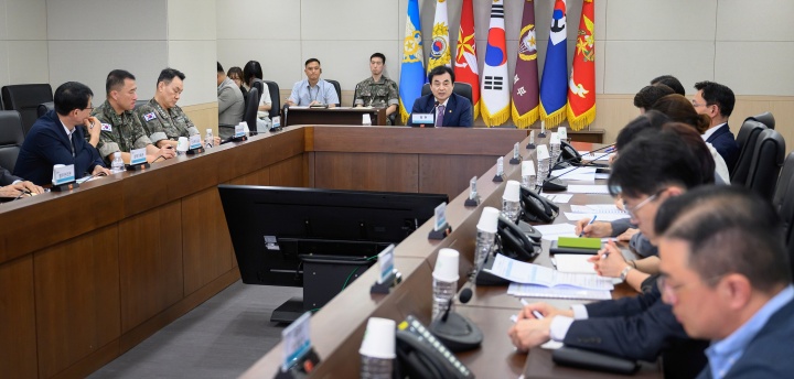 잇단 군 사고, '작은 돌'에 걸려 넘어진 군 기강…국방부, 근본 원인 차단 나선다