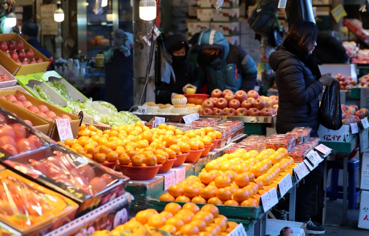 설 명절, 정부 역대급 지원으로 서민 가계와 소상공인 부담 덜고 소비 활력 높인다
